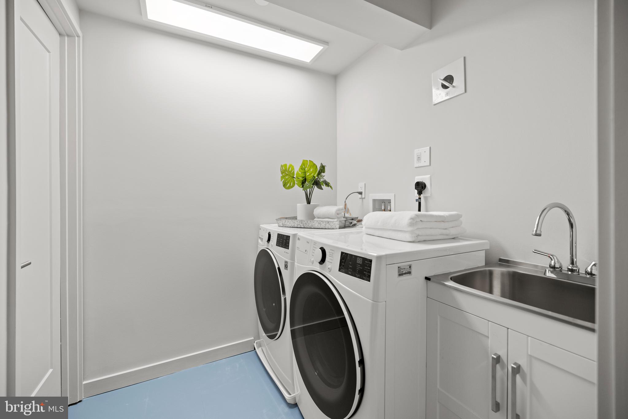 207 8th Street Northeast, Unit 1 Washington, DC 20002 - Photo 17 of 35