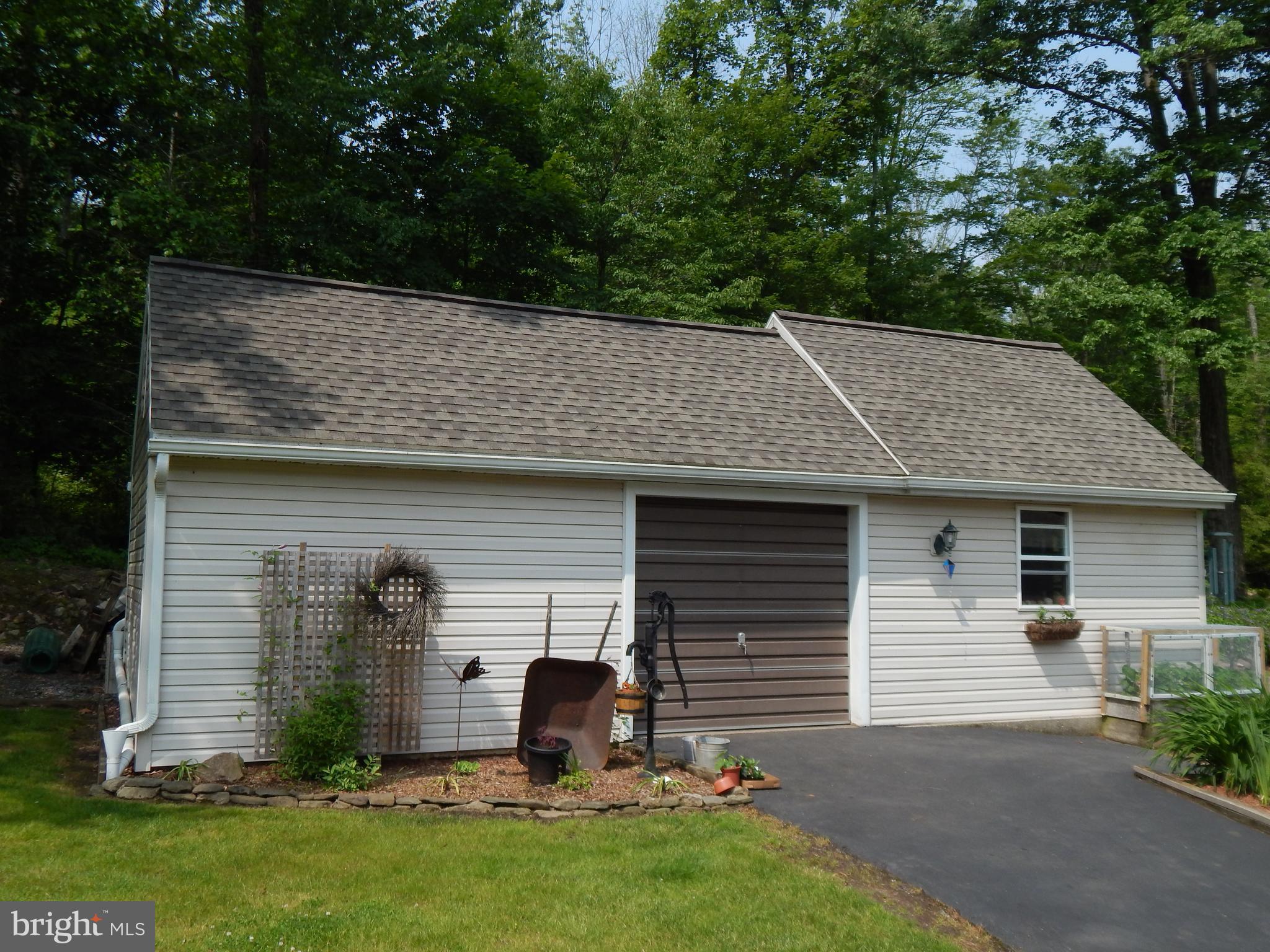 124 Bull Road Barto, PA 19504 - Photo 15 of 46 Gallery Image 15