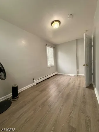 $2,300 | 53 Hassart Street, Unit 2, New Brunswick, NJ 08901