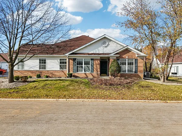 $324,900 | 13322 South Bayberry Lane, Plainfield, IL 60544