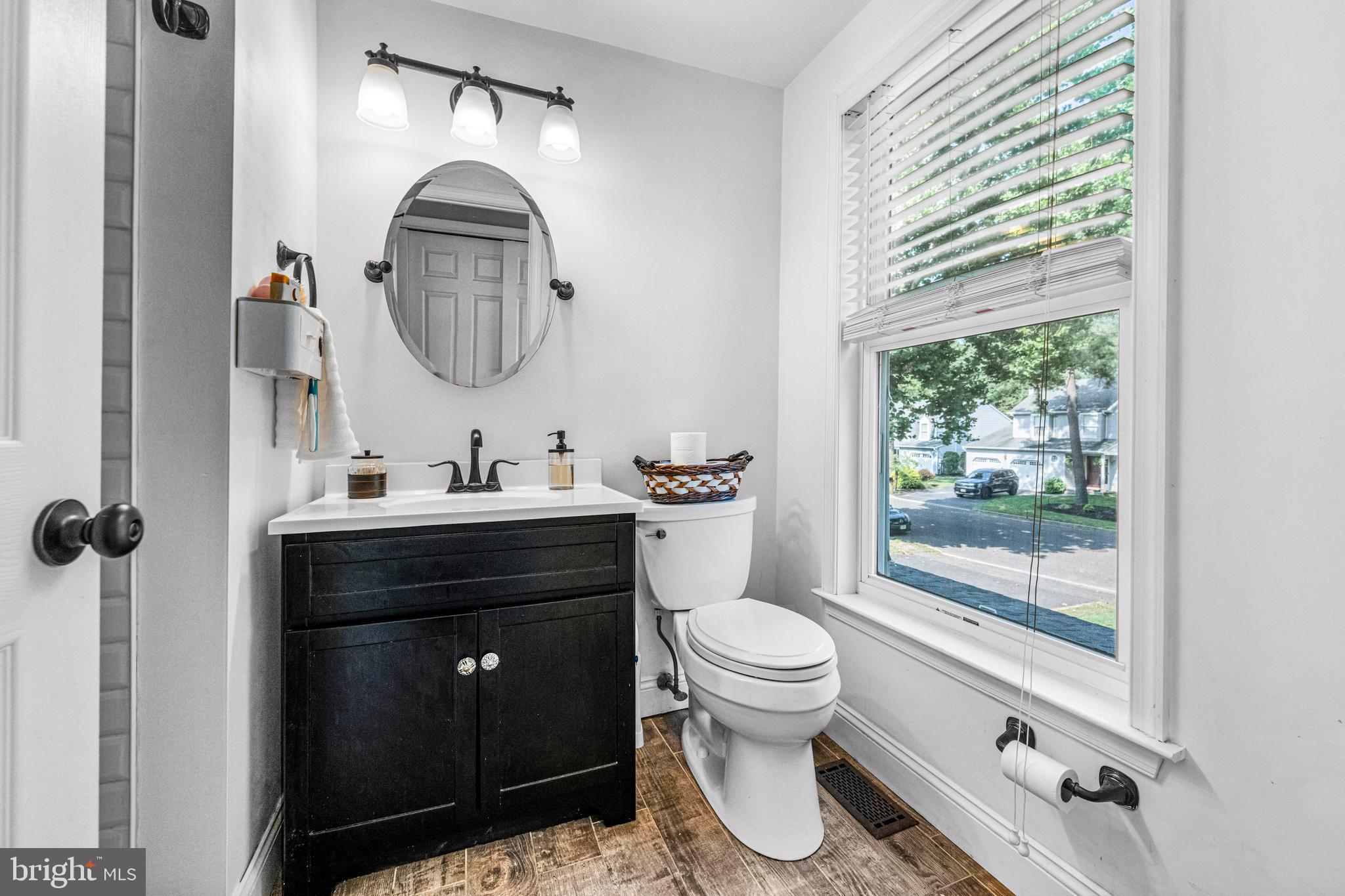 26 Masters Circle Marlton, NJ 08053 - Photo 21 of 38 Primary Suite Bath