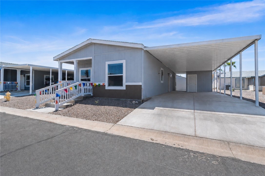 1545 East El Rodeo Road, Unit 117 Fort Mohave, AZ 86426 - Photo 32 of 54