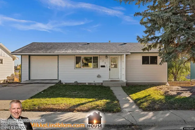 $267,000 | 2251 South Washington Street, Casper, WY 82601