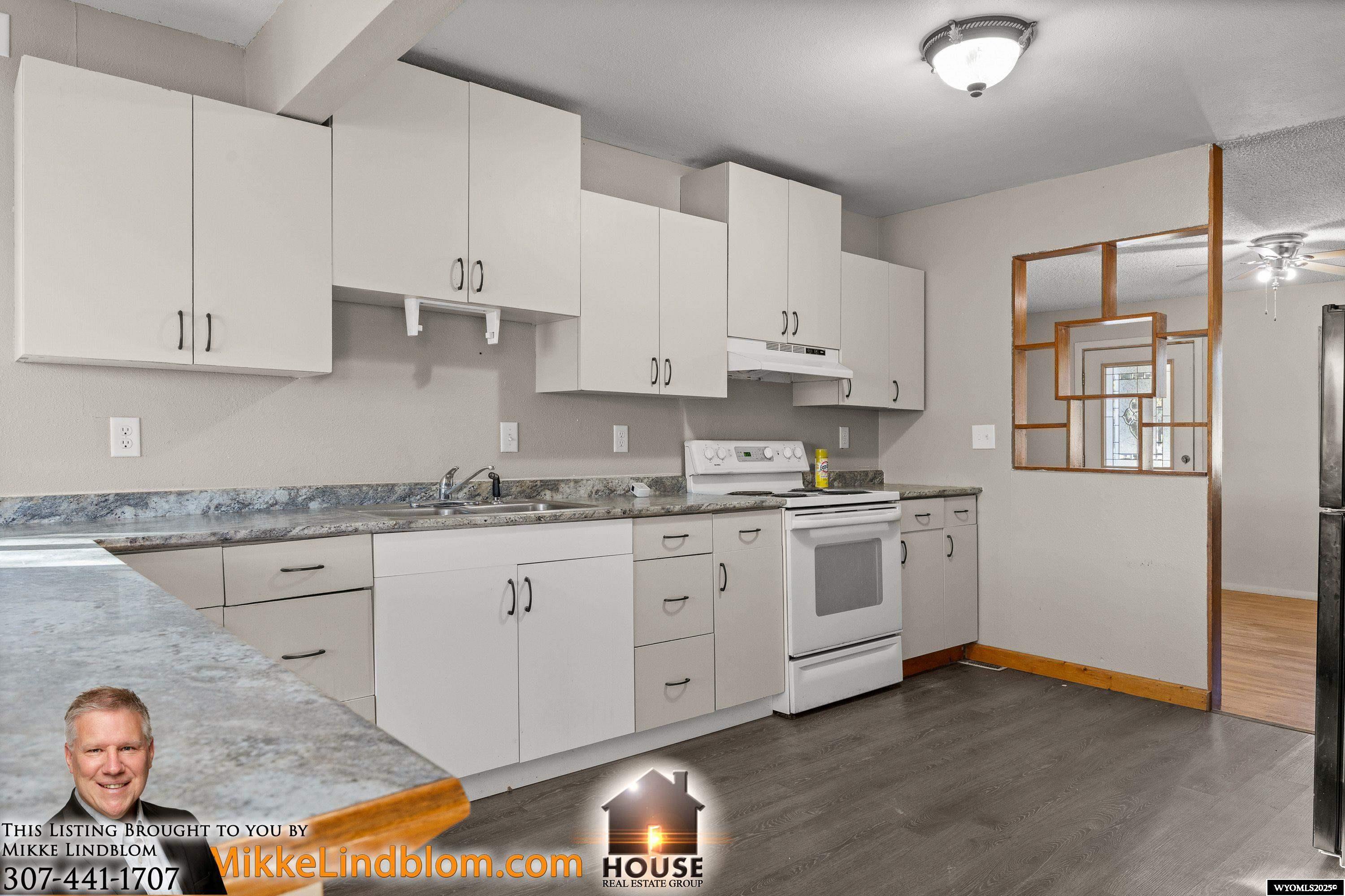 2251 South Washington Street Casper, WY 82601 - Photo 7 of 23