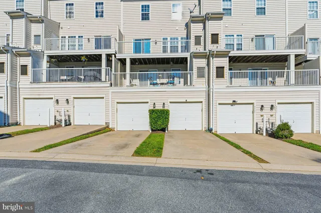 $350,000 | 9537 Tessa Lane, Unit 9537, Owings Mills, MD 21117