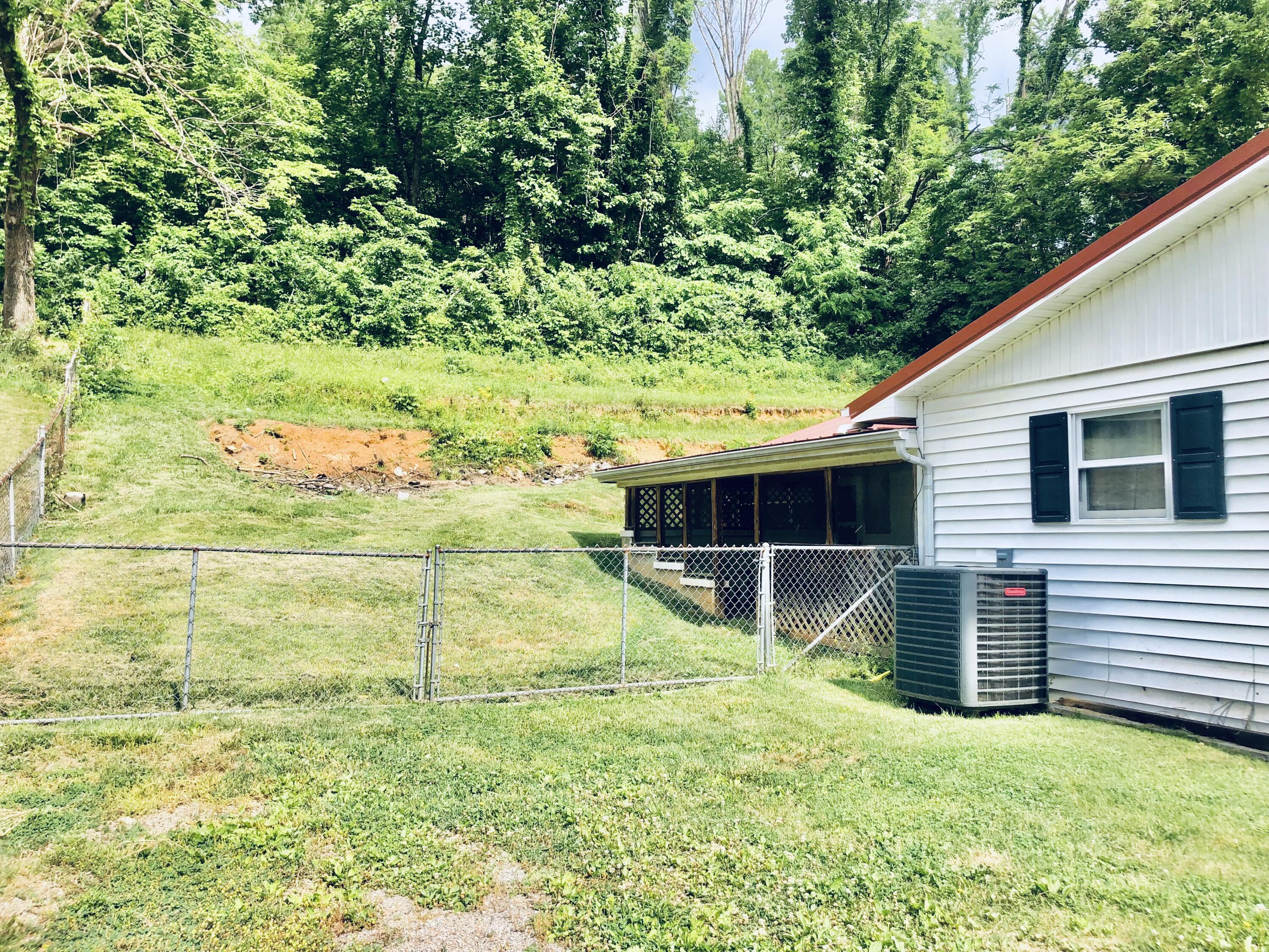 221 Shannon View Road Gray, TN 37615 - Photo 25 of 25 IMG_2332