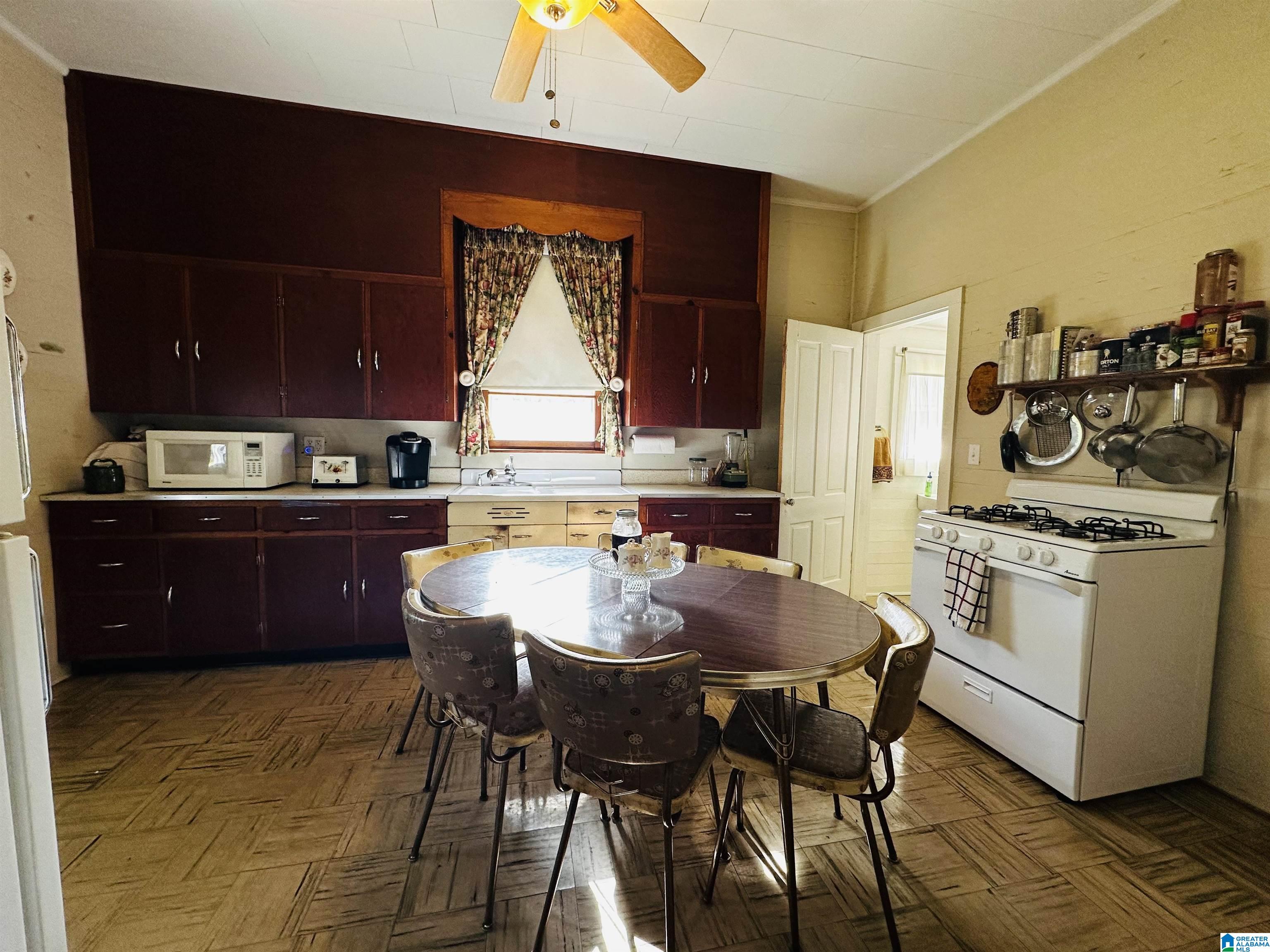 355 Knowles Avenue Lineville, AL 36266 - Photo 27 of 54