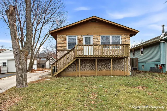 $285,000 | 1313 Cherokee Drive, Round Lake Beach, IL 60073