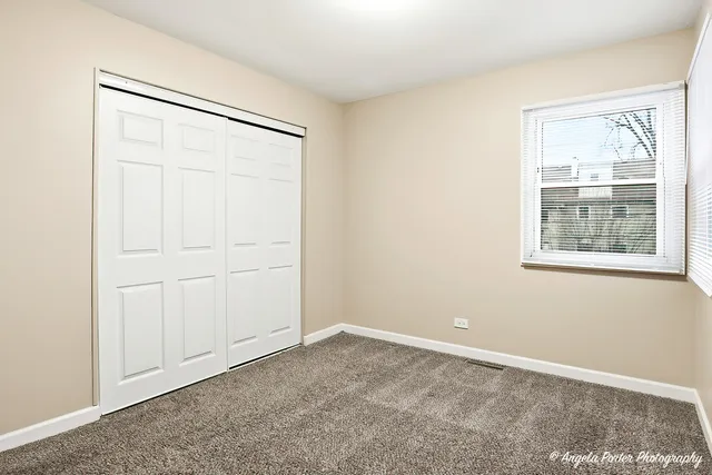 $285,000 | 1313 Cherokee Drive, Round Lake Beach, IL 60073