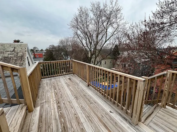 $3,375 | 7 Jay Street, Unit 3, Somerville, MA 02144