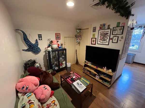 $3,375 | 7 Jay Street, Unit 3, Somerville, MA 02144