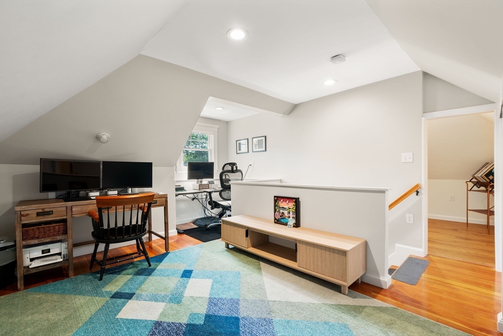 19 Mayo Avenue Needham, MA 02492 - Photo 28 of 39