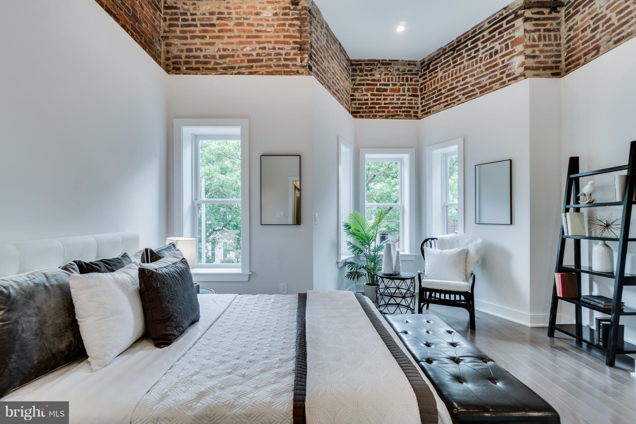 516 3rd Street Northeast Washington, DC 20002 - Photo 11 of 29 Bedroom