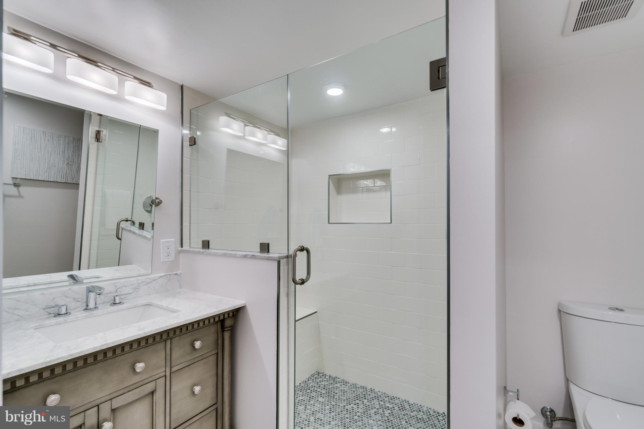 516 3rd Street Northeast Washington, DC 20002 - Photo 26 of 29 Bath
