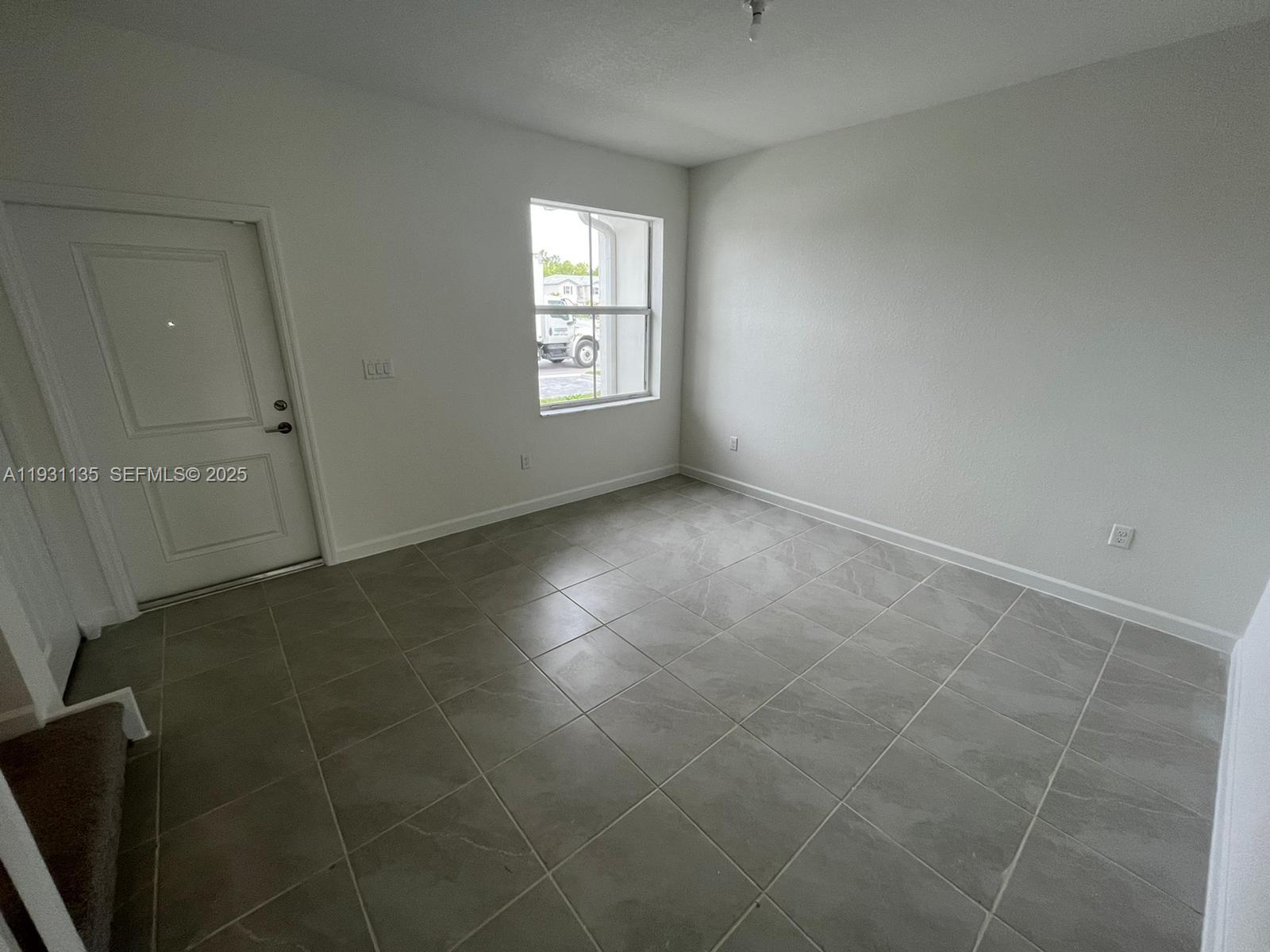 2696 Southeast 18th Street, Unit 2696 Homestead, FL 33035 - Photo 3 of 24