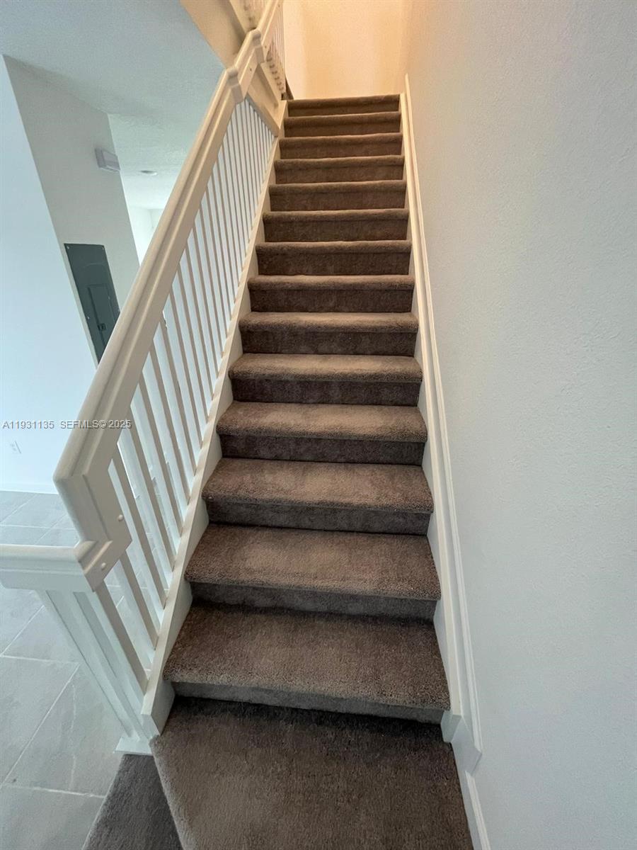 2696 Southeast 18th Street, Unit 2696 Homestead, FL 33035 - Photo 10 of 24