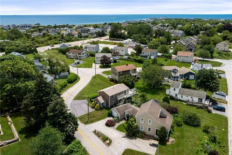 $895,000 | 20 Saltaire Avenue, Narragansett, RI 02882