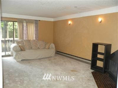 8603 244th Street Southwest, Unit 2E Edmonds, WA 98026 - Photo 2 of 15