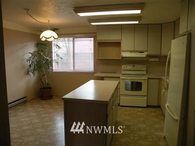 8603 244th Street Southwest, Unit 2E Edmonds, WA 98026 - Photo 15 of 15