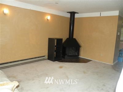 8603 244th Street Southwest, Unit 2E Edmonds, WA 98026 - Photo 3 of 15