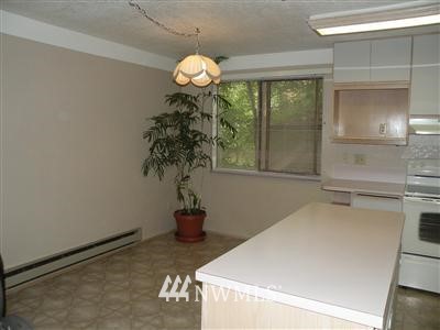 8603 244th Street Southwest, Unit 2E Edmonds, WA 98026 - Photo 8 of 15