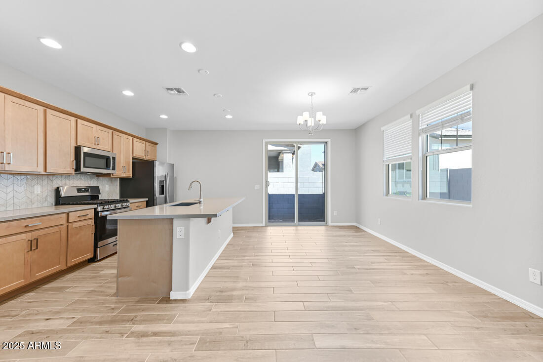 9994 West Piccadilly Road Avondale, AZ 85392 - Photo 13 of 46 9964 W Piccadilly Road - Ready Now!