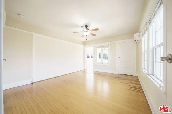 $4,500 | 1417 12th Avenue, Los Angeles, CA 90019