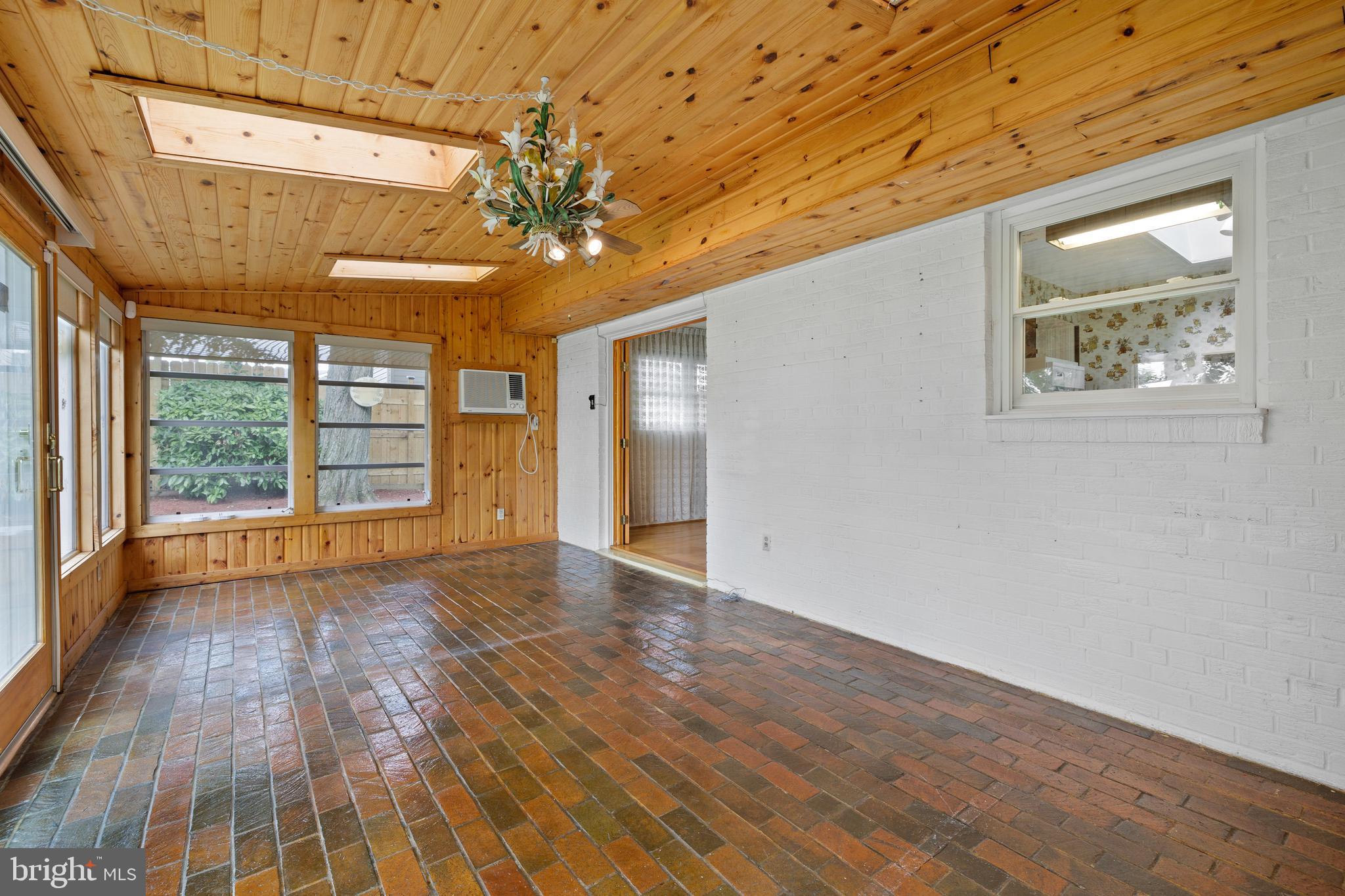 4509 Backlick Road Annandale, VA 22003 - Photo 19 of 49 Gallery Image 19