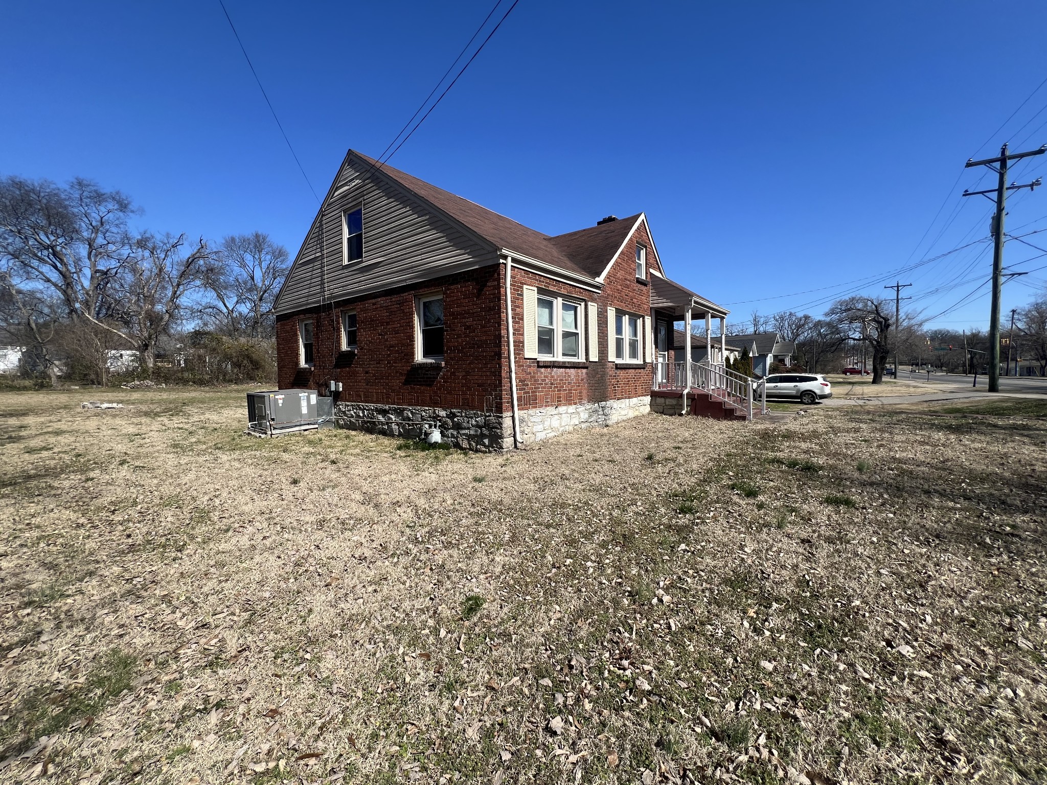 325 Neelys Bend Road Madison, TN 37115 - Photo 3 of 25