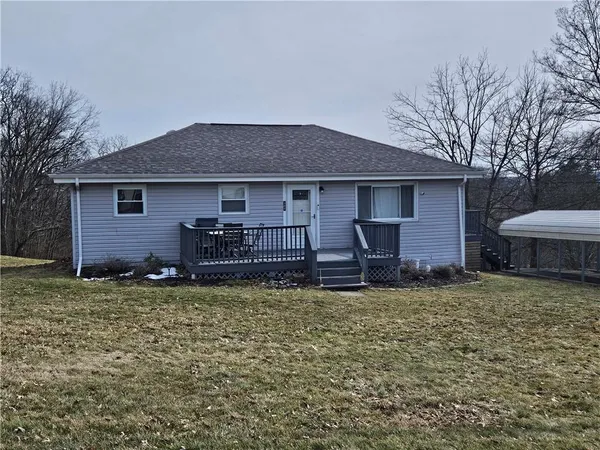 $234,000 | 302 Wylie Avenue, Houston, PA 15342