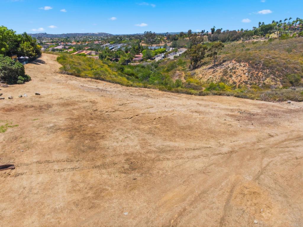 2901 Wishbone Way Encinitas, CA 92024 - Photo 6 of 22