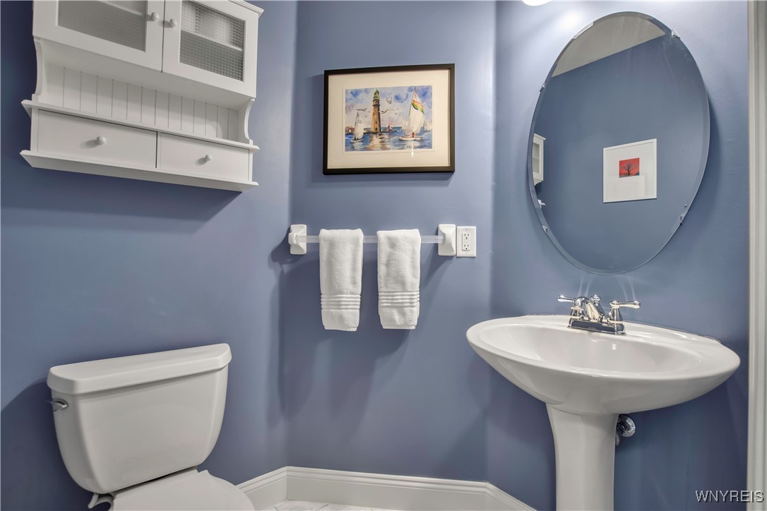 285 Enchanted Forest North Lancaster, NY 14086 - Photo 21 of 50 1st floor half bath