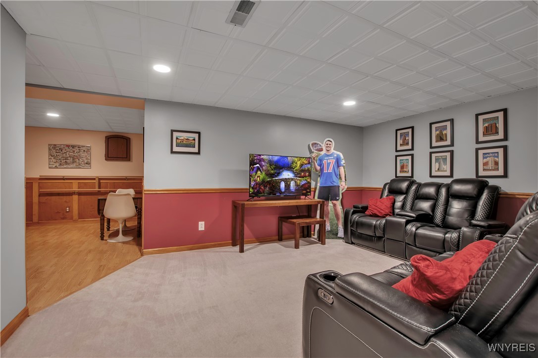 285 Enchanted Forest North Lancaster, NY 14086 - Photo 38 of 50 Quarterback not included