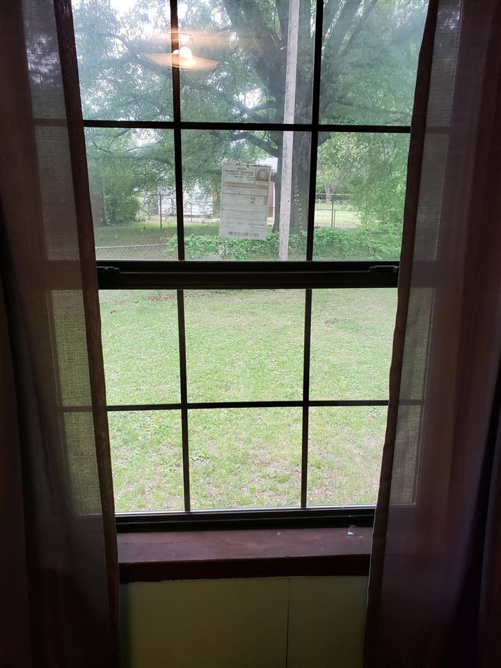1657 Winfield Road Memphis, TN 38116 - Photo 8 of 9