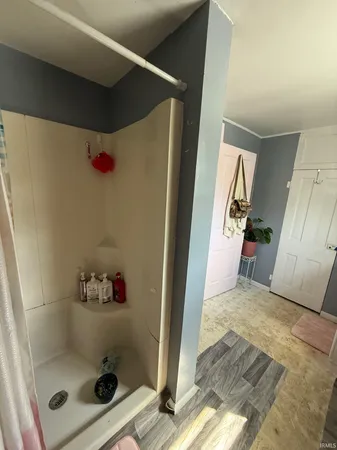 $189,900 | 211 East Columbia Street, Flora, IN 46929