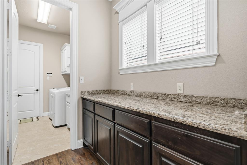 17031 Stone Briar Road Woodway, TX 76712 - Photo 15 of 36
