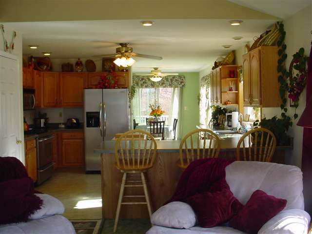 56 Island View Road Colonie, NY 12047 - Photo 8 of 12 Photo 8