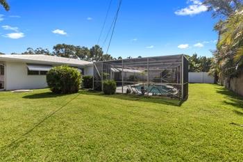 616 Southwest 2nd Street Boca Raton, FL 33486 - Photo 4 of 13 Yard