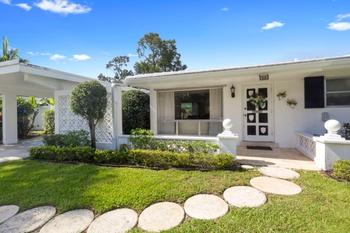 616 Southwest 2nd Street Boca Raton, FL 33486 - Photo 5 of 13 Carport