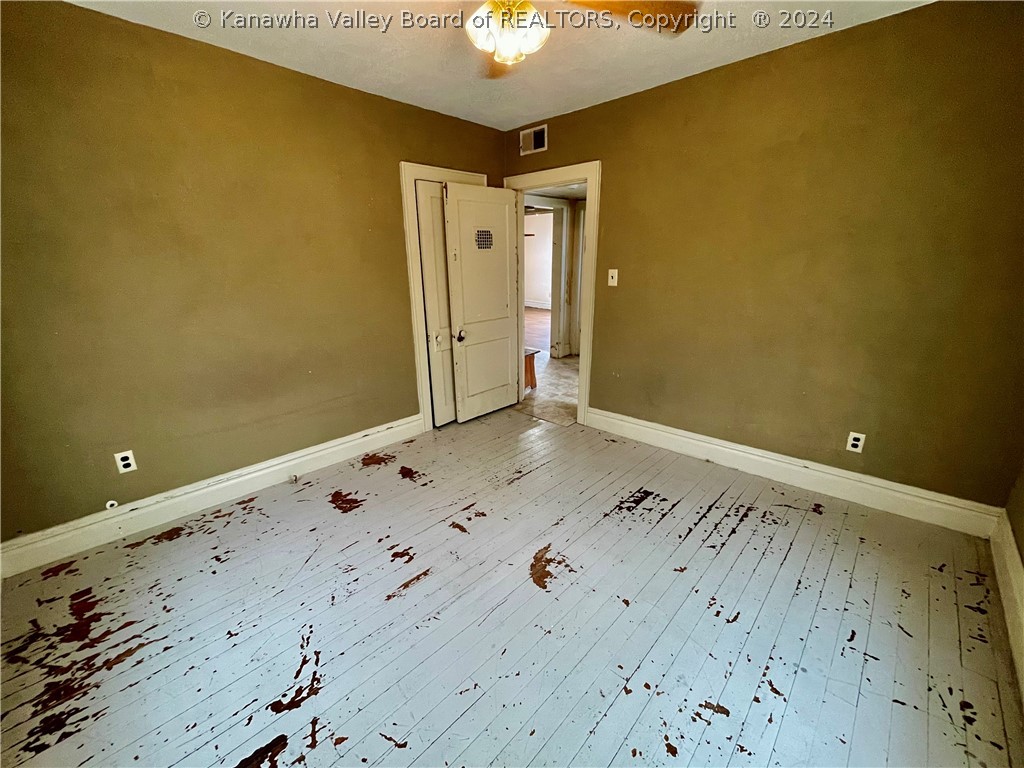 3310 Waverly Road Huntington, WV 25704 - Photo 22 of 29 Gallery Image 22