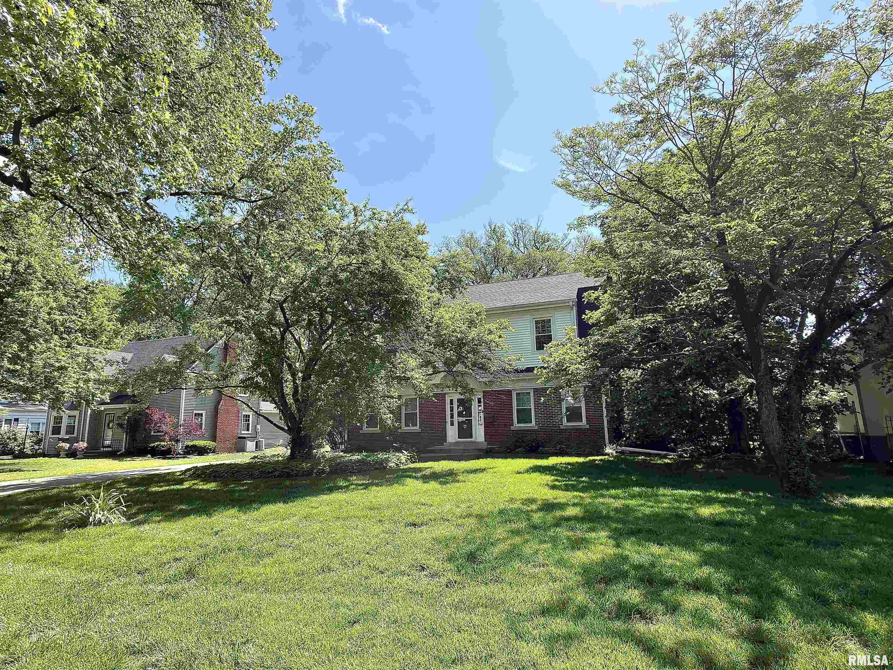 1824 Noble Avenue Springfield, IL 62704 - Photo 2 of 36