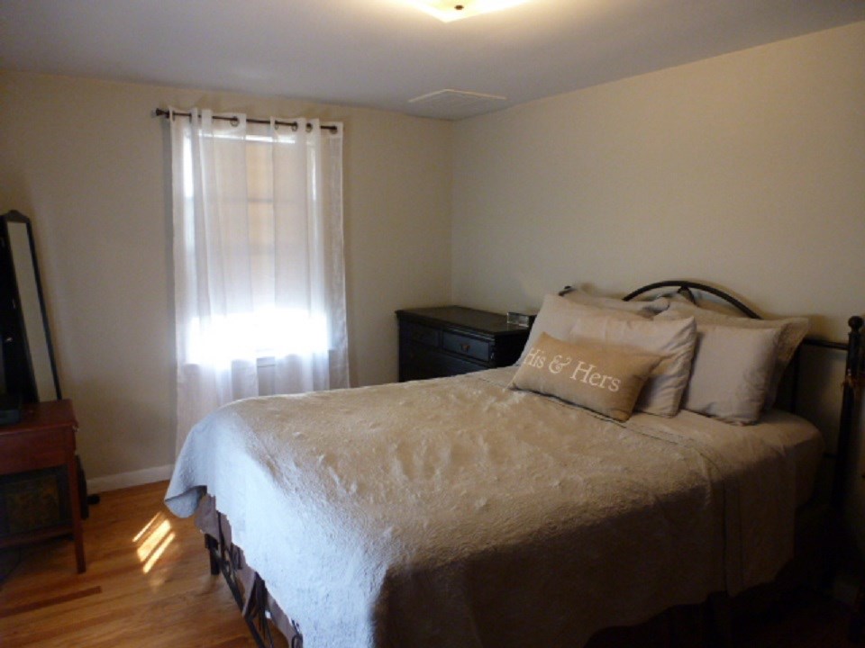 112 Belmont Road Cranston, RI 02910 - Photo 14 of 25 Gallery Image 14