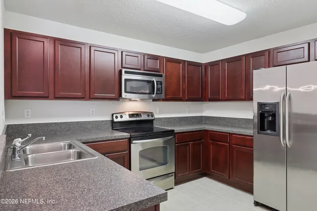 $129,000 | 3711 Kirkpatrick Circle, Unit 1615, Jacksonville, FL 32210