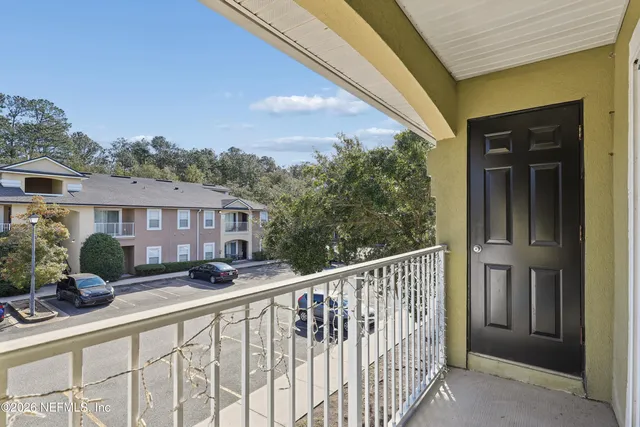 $129,000 | 3711 Kirkpatrick Circle, Unit 1615, Jacksonville, FL 32210