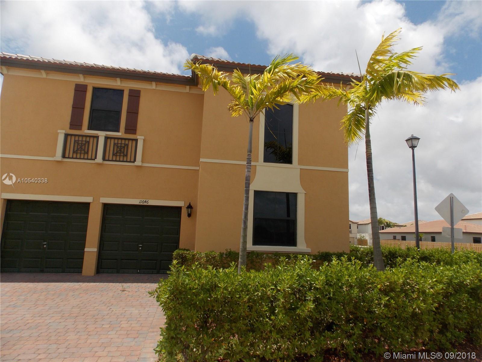 11646 Southwest 234th Street Homestead, FL 33032 - Photo 3 of 63 Garage View