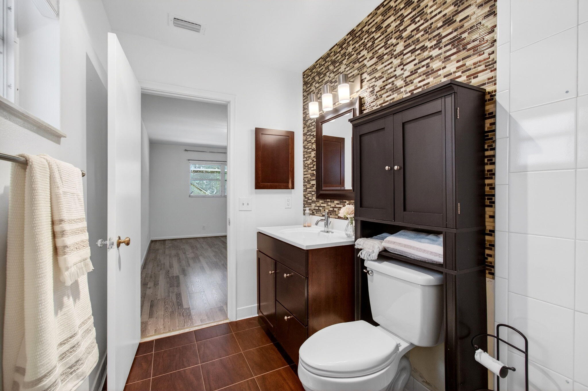201 Del Rio Boulevard Boca Raton, FL 33432 - Photo 36 of 60 40-web-or-mls-DSC_8459