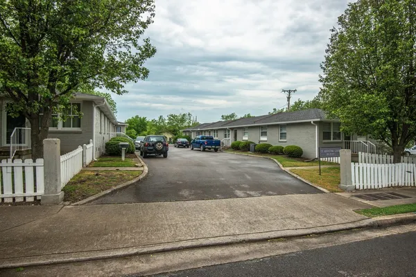 $1,850 | 1005 13th Avenue South, Unit H, Nashville, TN 37212