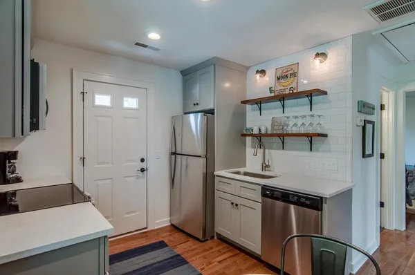 $1,850 | 1005 13th Avenue South, Unit H, Nashville, TN 37212