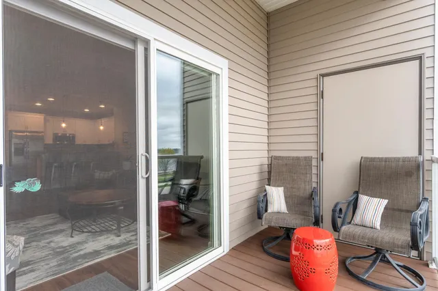 $359,900 | 279 Minnesota Avenue West, Unit 203, Glenwood, MN 56334