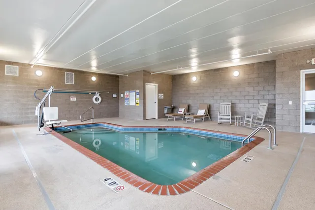 $359,900 | 279 Minnesota Avenue West, Unit 203, Glenwood, MN 56334